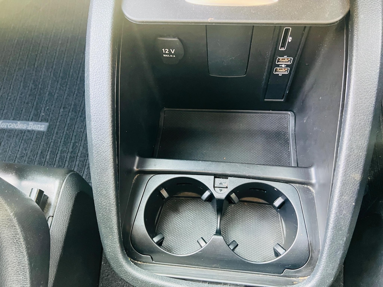 Used Mercedes-Benz V-Class 2017 for sale - 76562524: Photo 36