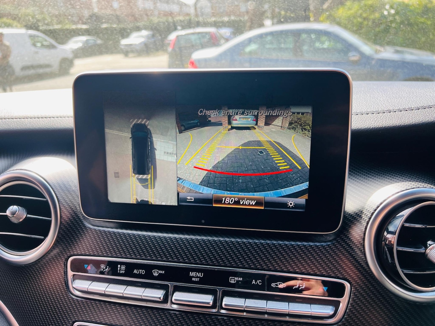 Used Mercedes-Benz V-Class 2017 for sale - 76562524: Photo 40