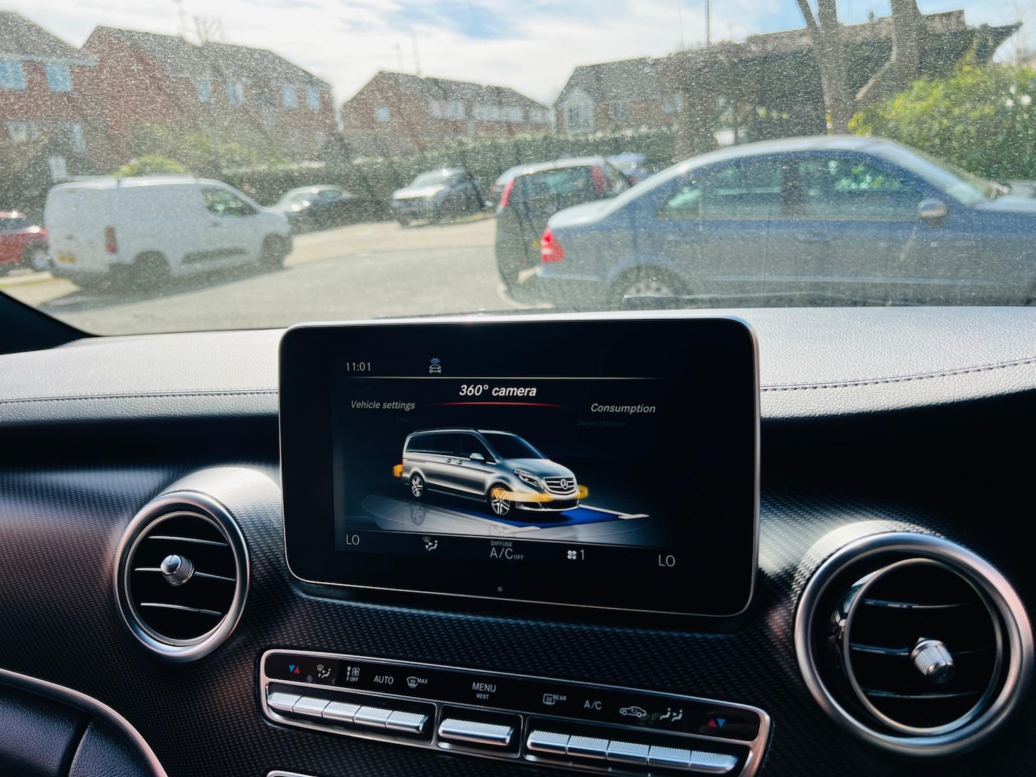 Used Mercedes-Benz V-Class 2017 for sale - 76562524: Photo 44