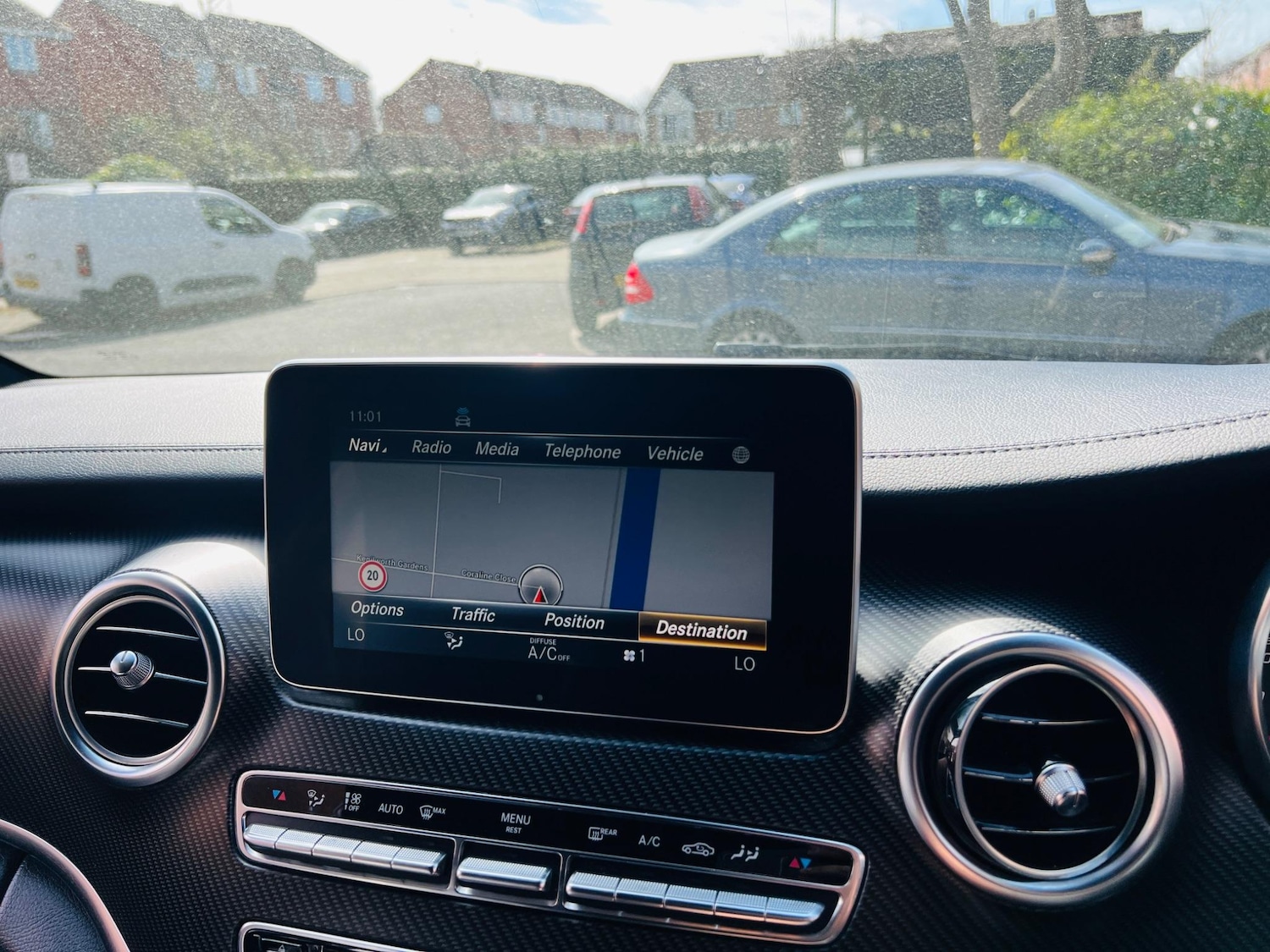 Used Mercedes-Benz V-Class 2017 for sale - 76562524: Photo 45