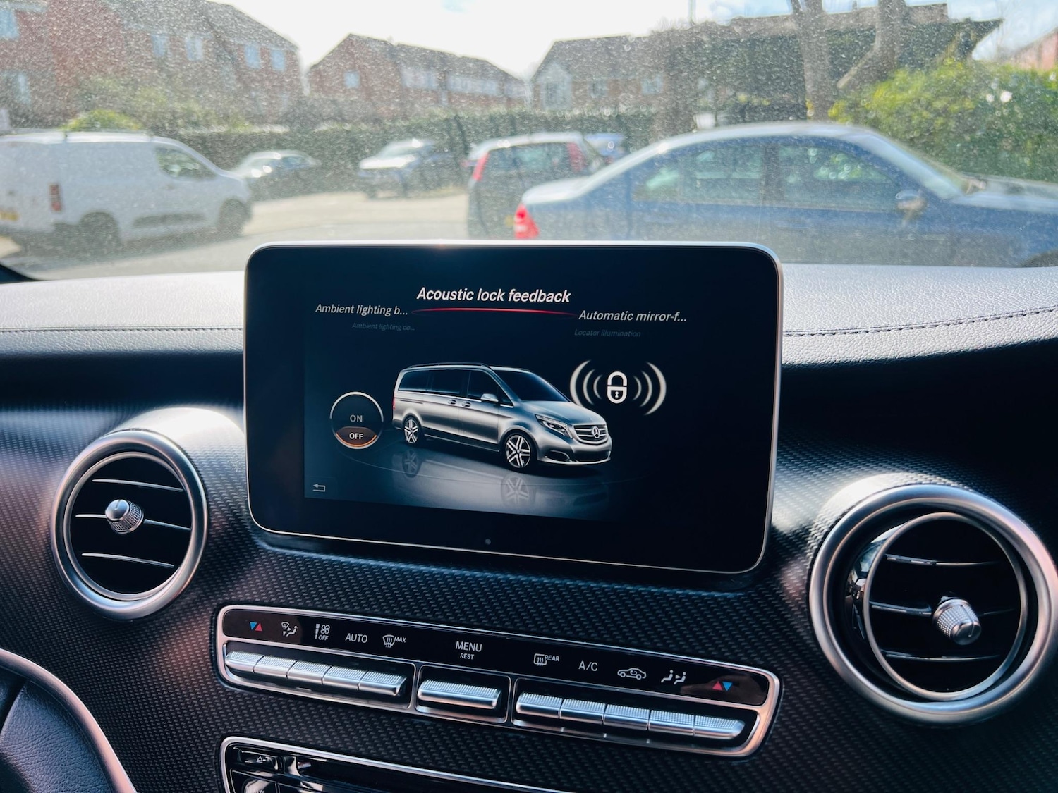 Used Mercedes-Benz V-Class 2017 for sale - 76562524: Photo 51