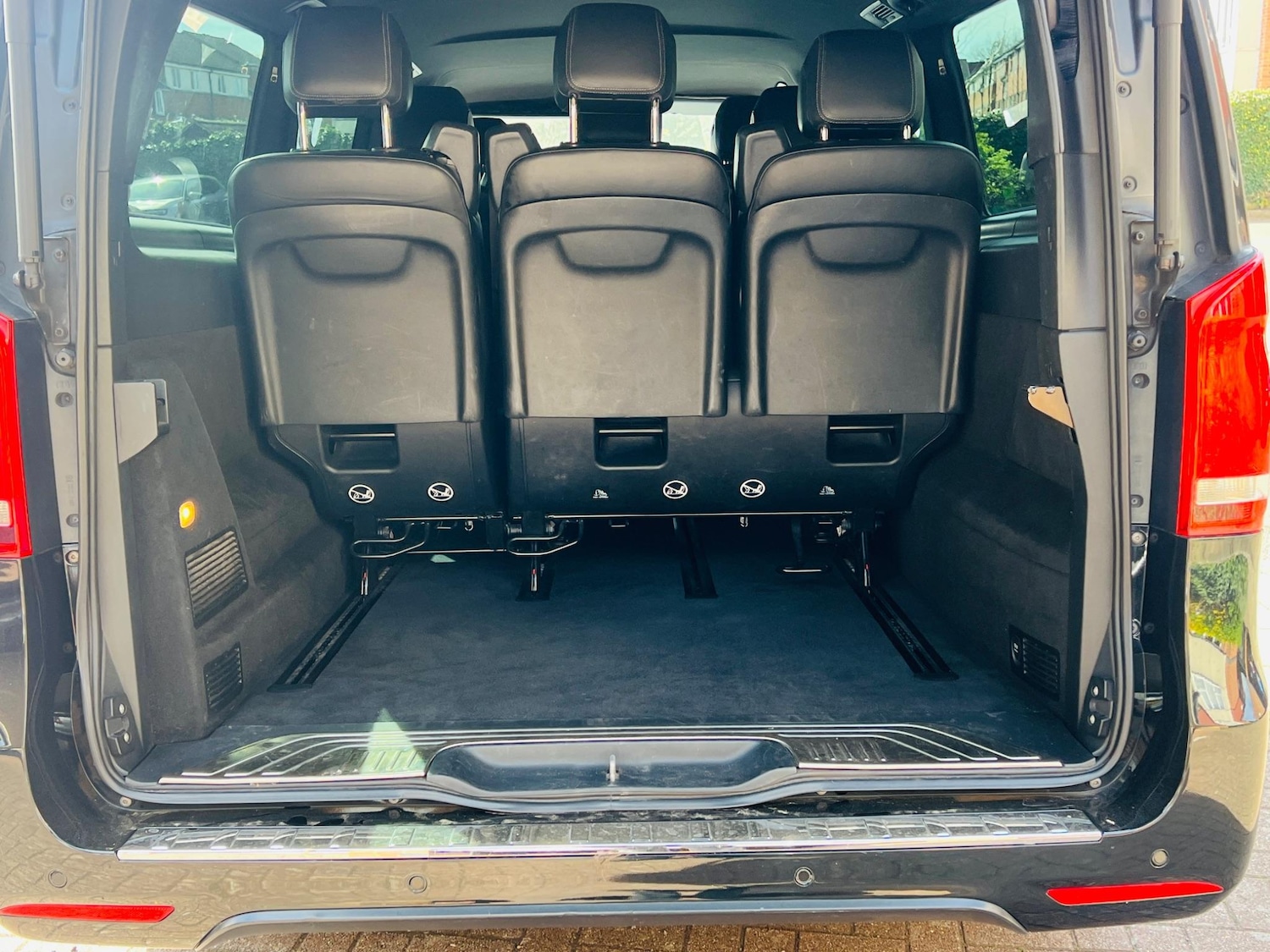 Used Mercedes-Benz V-Class 2017 for sale - 76562524: Photo 60