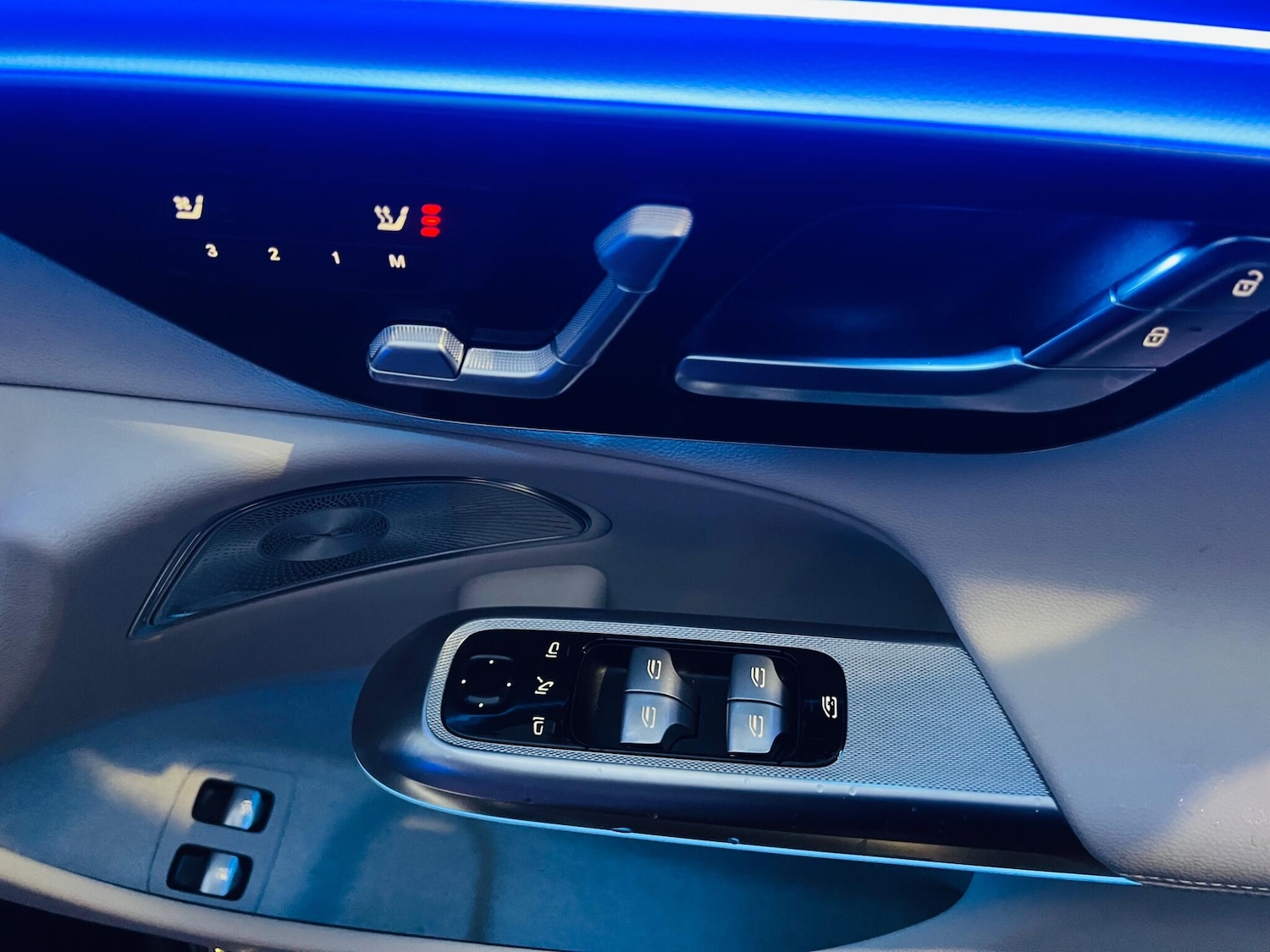 Used Mercedes-Benz E Class for sale - 76620541: Photo 11