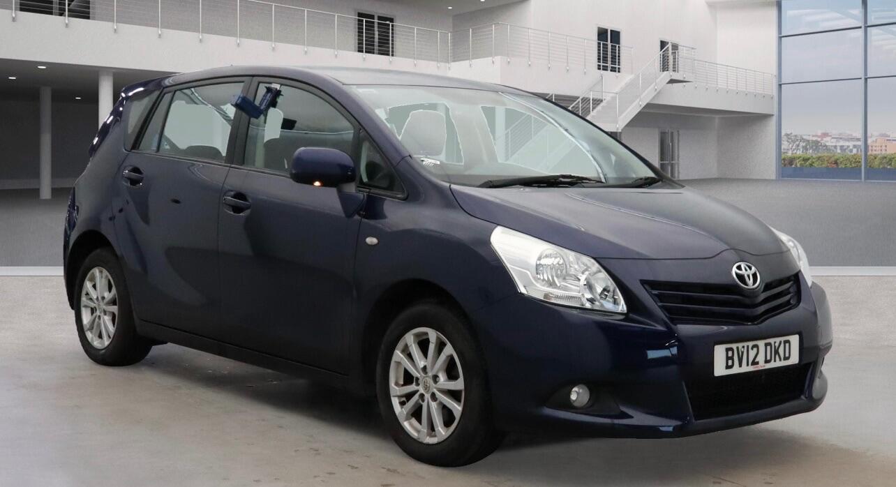 Used Toyota Verso 2012 for sale - 76771799: Photo 1