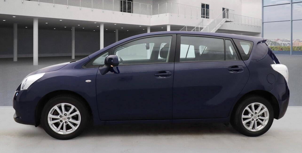 Used Toyota Verso 2012 for sale - 76771799: Photo 4
