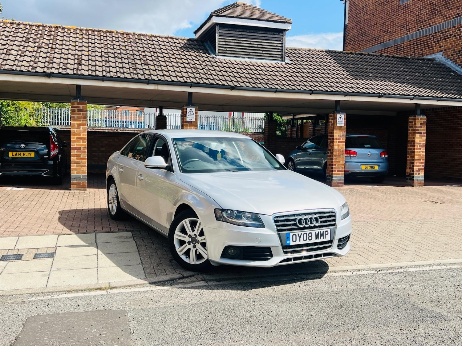 Used Audi A4 2008 for sale - 76486845: Photo 10