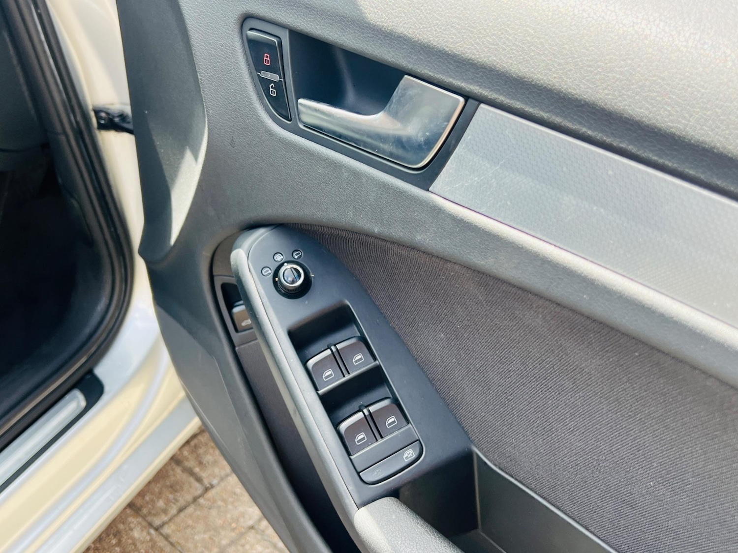 Used Audi A4 2008 for sale - 76486845: Photo 33