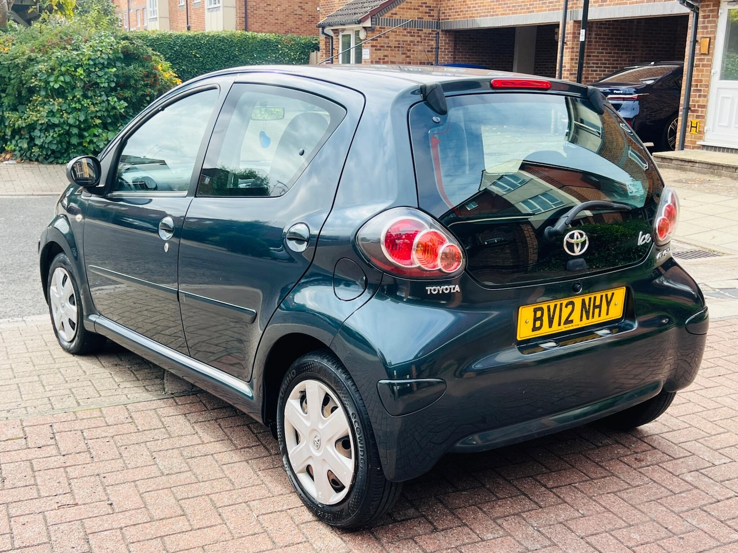 Used Toyota AYGO 2012 for sale - 76486841: Photo 13