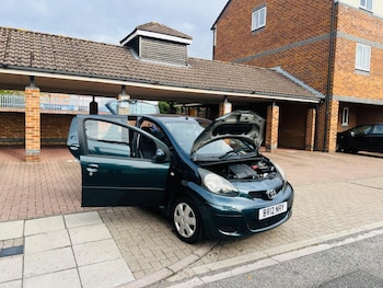 Used Toyota AYGO 2012 for sale - 76486841: Photo