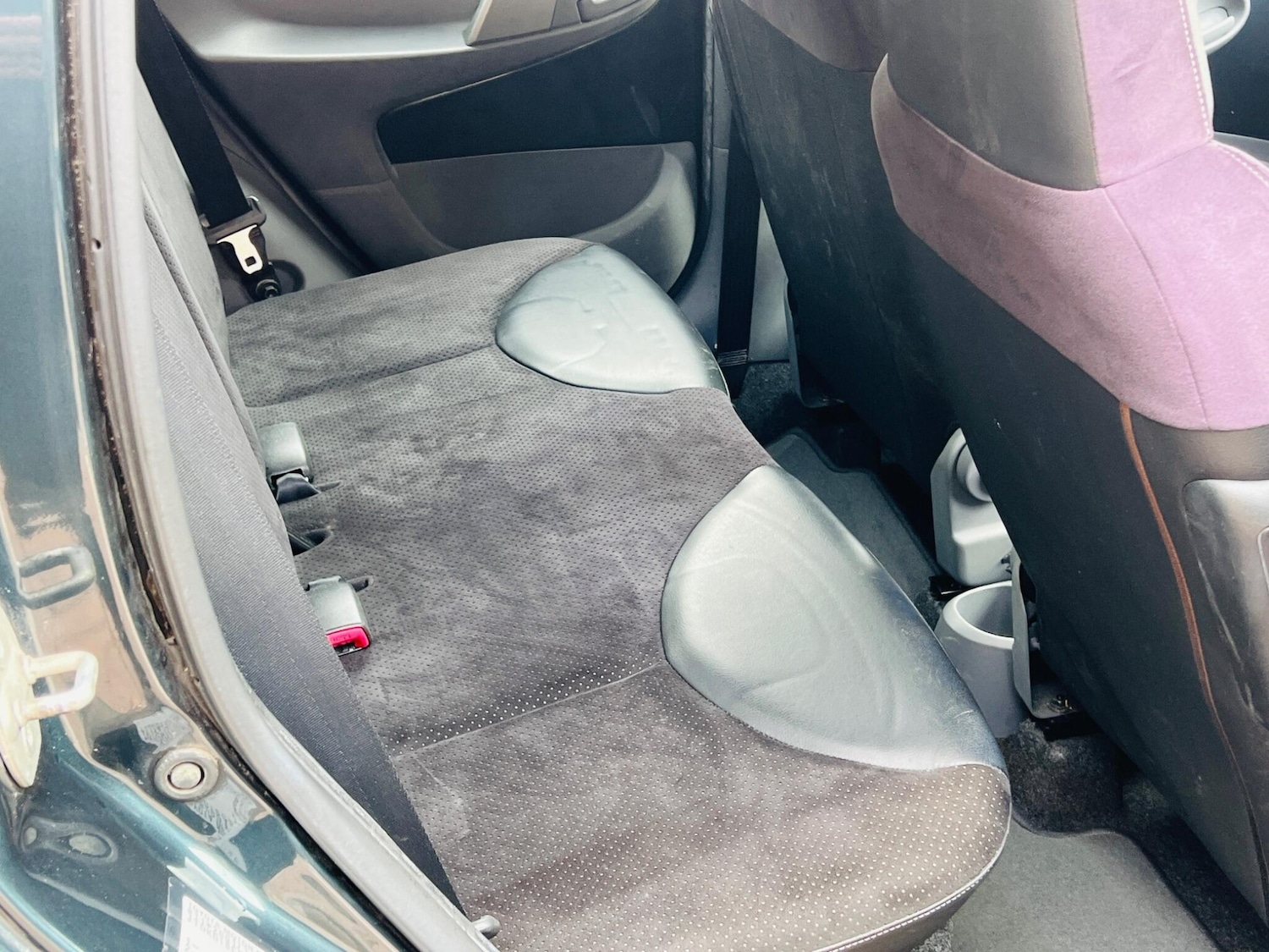 Used Toyota AYGO 2012 for sale - 76486841: Photo 33