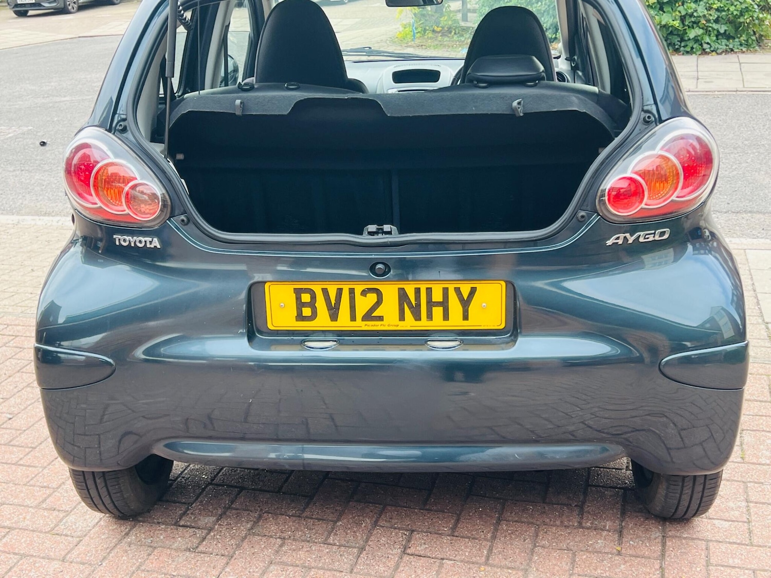 Used Toyota AYGO 2012 for sale - 76486841: Photo 36