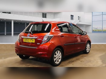 Used Toyota Yaris 2012 for sale - 76485079: Photo