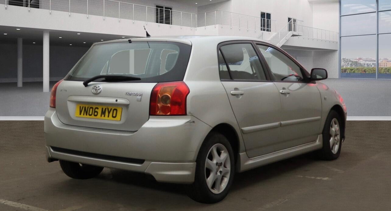 Used Toyota Corolla 2006 for sale - 76486833: Photo 4