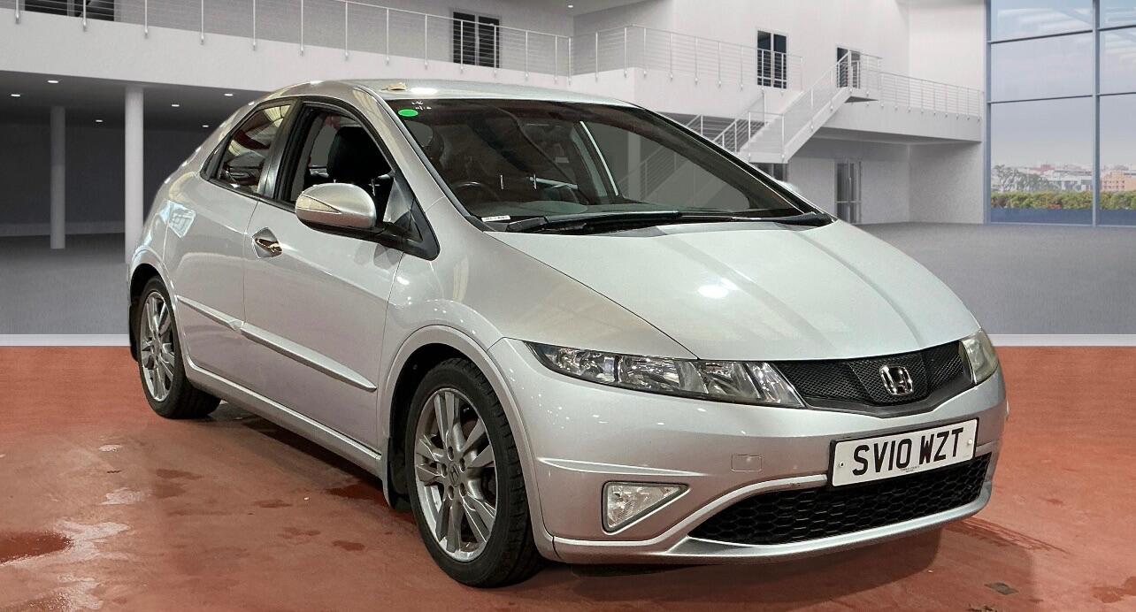 Used Honda Civic 2010 for sale - 76976153: Photo 1