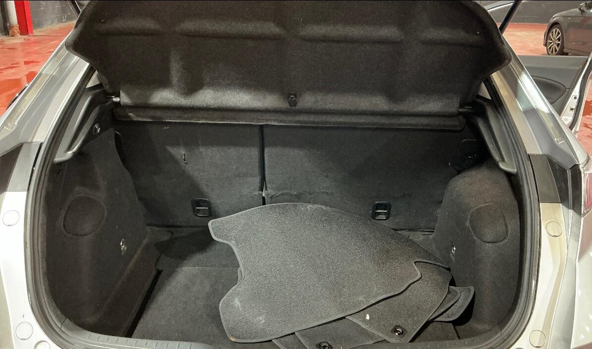 Used Honda Civic 2010 for sale - 76976153: Photo 7