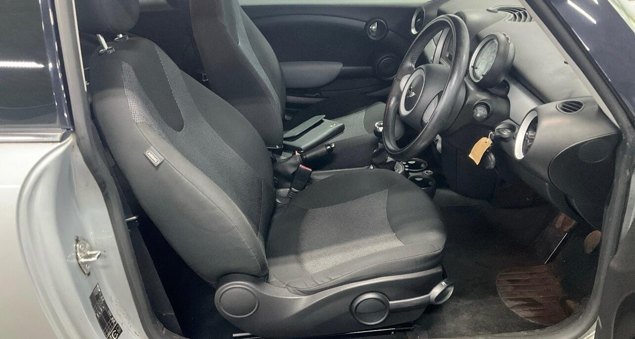 Used MINI Hatch 2007 for sale - 76866184: Photo 7