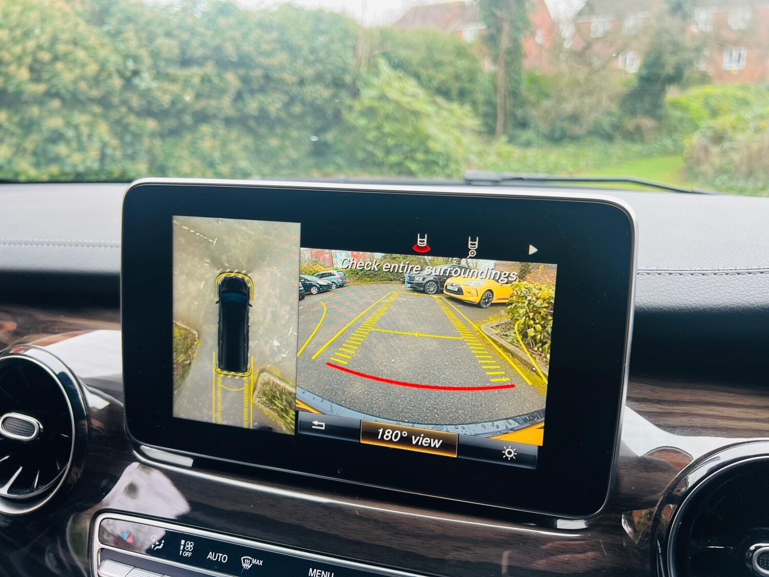 Used Mercedes-Benz V-Class 2019 for sale - 76486869: Photo 61