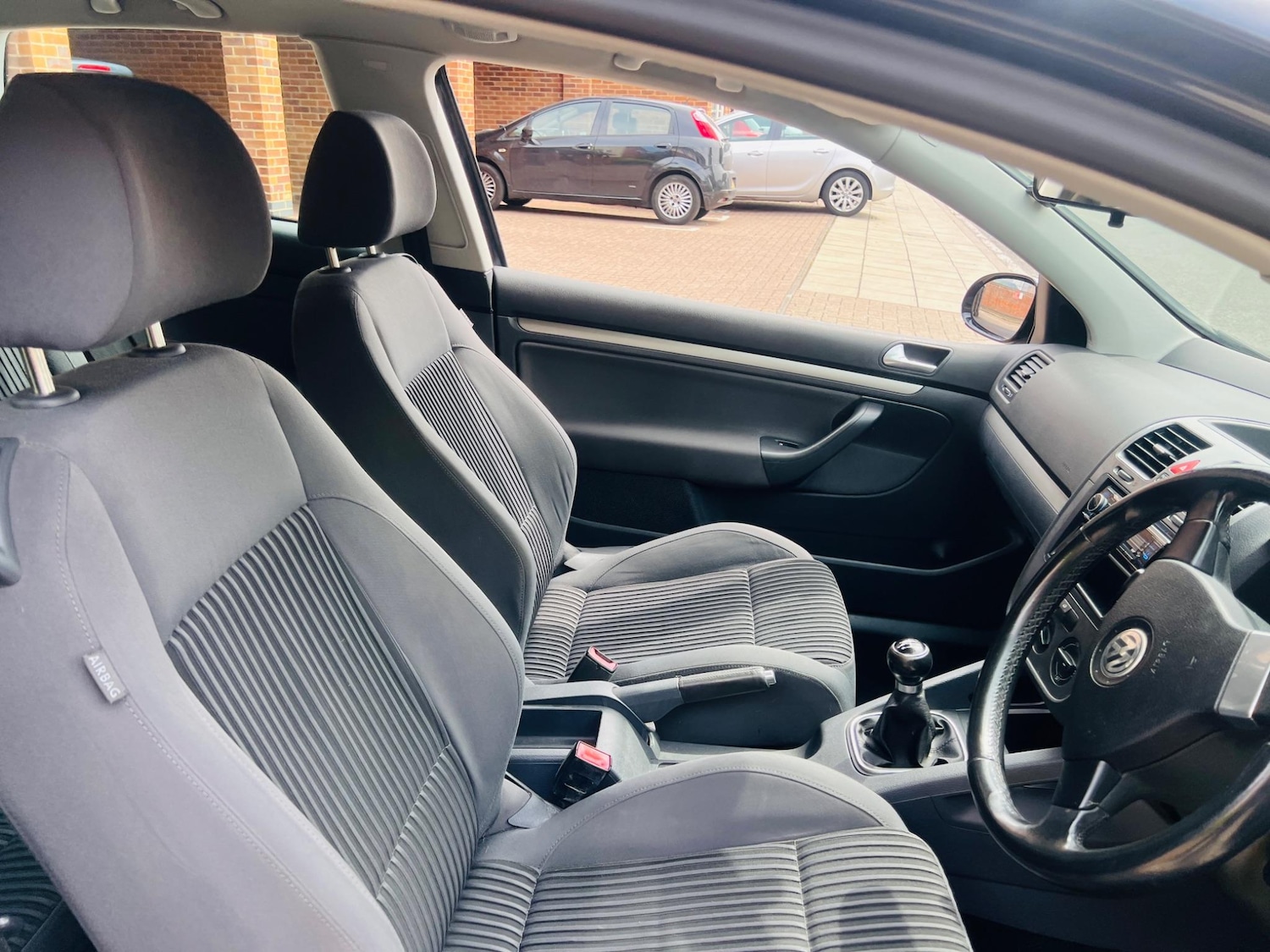 Used Volkswagen Golf 2007 for sale - 76486836: Photo 27