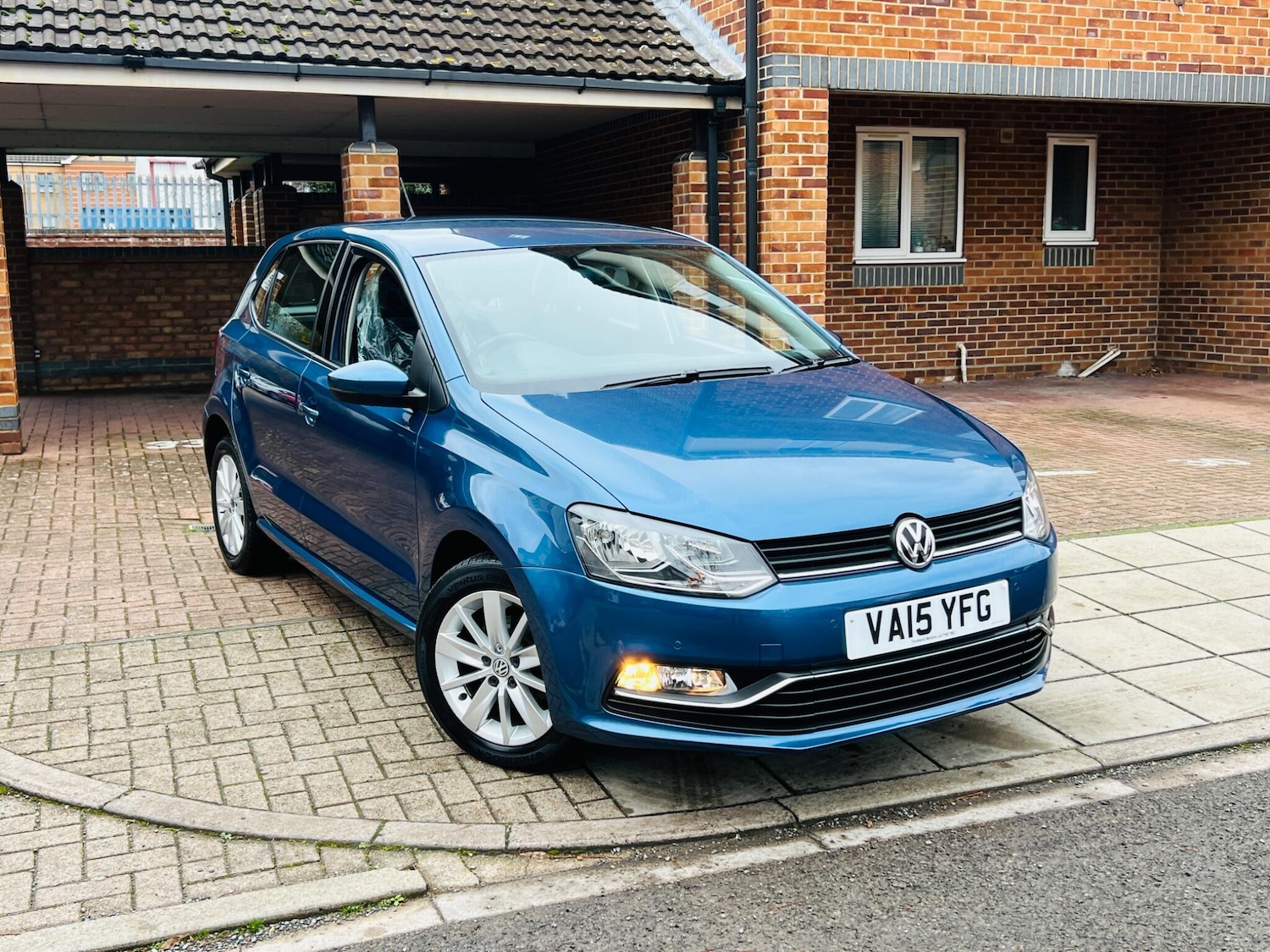 Used Volkswagen Polo 2015 for sale - 76667310: Photo 11