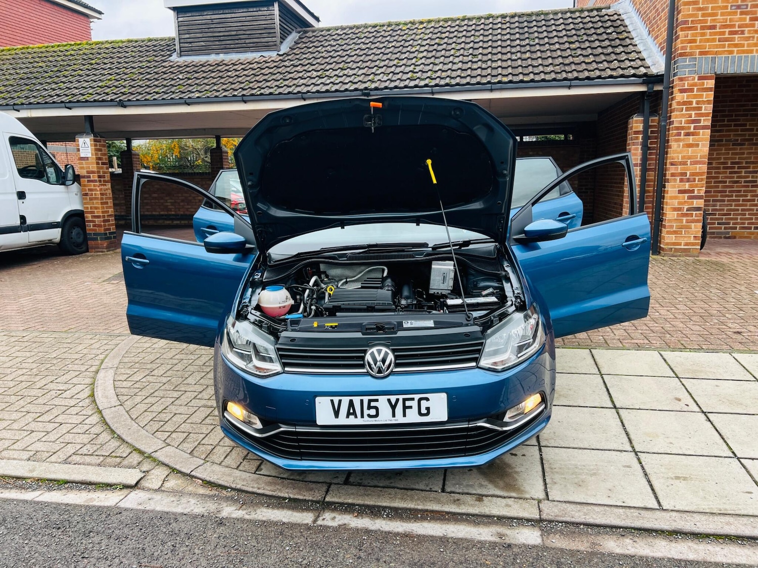 Used Volkswagen Polo 2015 for sale - 76667310: Photo 42