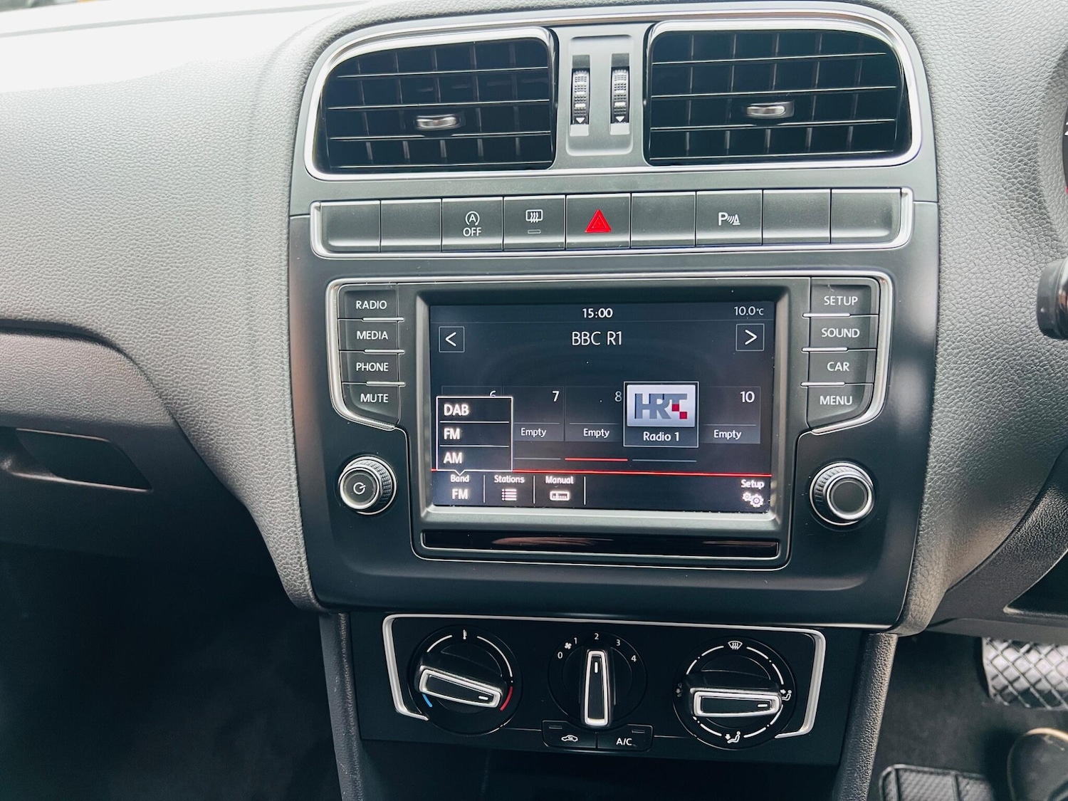 Used Volkswagen Polo 2015 for sale - 76667310: Photo 46