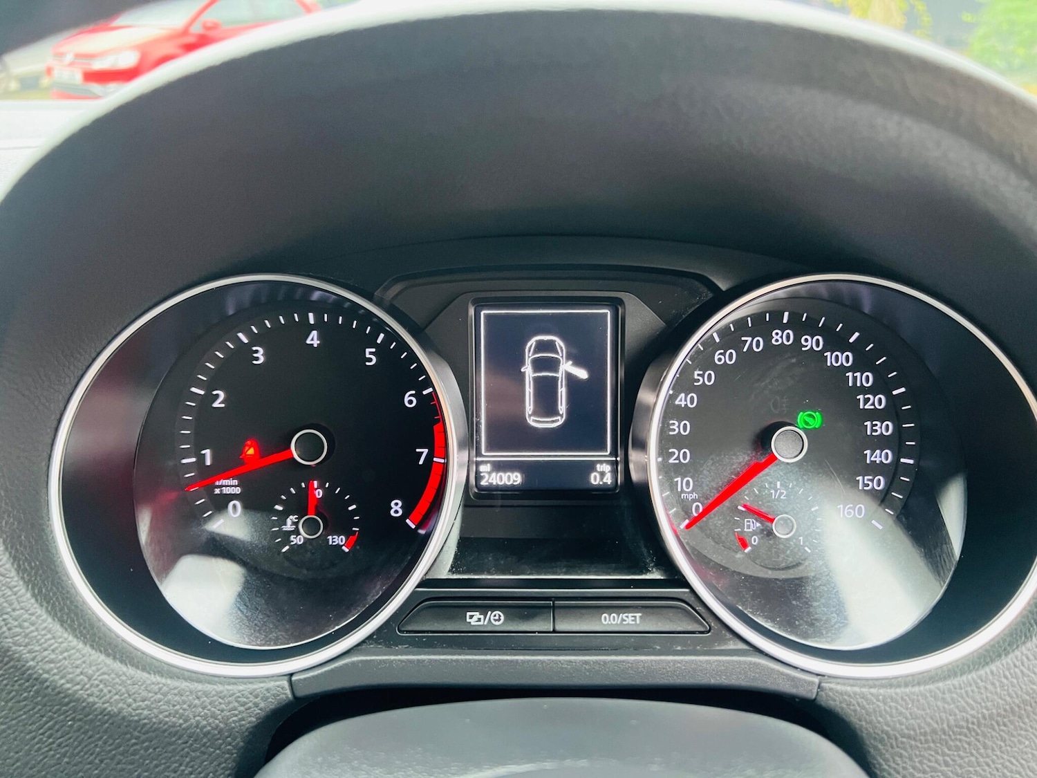 Used Volkswagen Polo 2015 for sale - 76667310: Photo 49