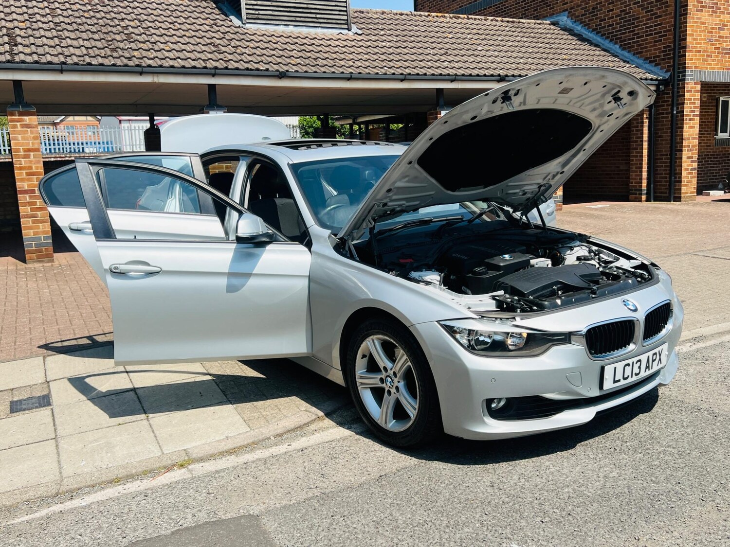 Used BMW 3 Series 2013 for sale - 76486828: Photo 11