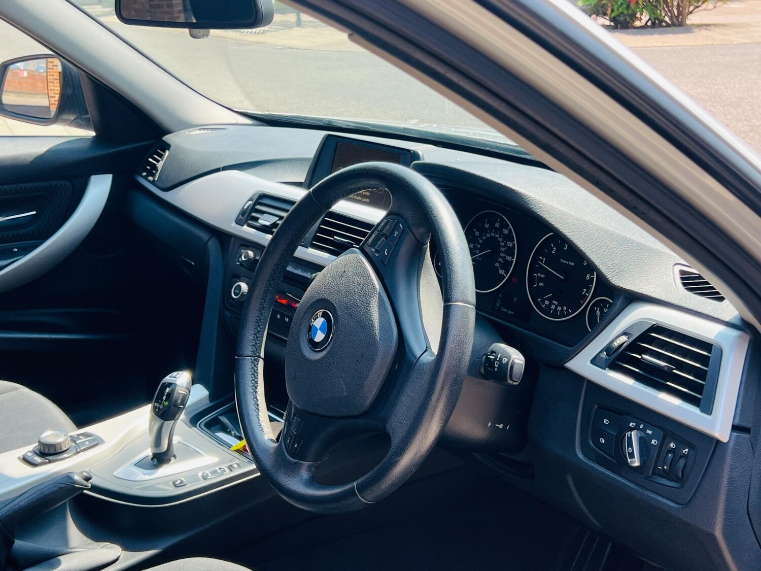 Used BMW 3 Series 2013 for sale - 76486828: Photo 33