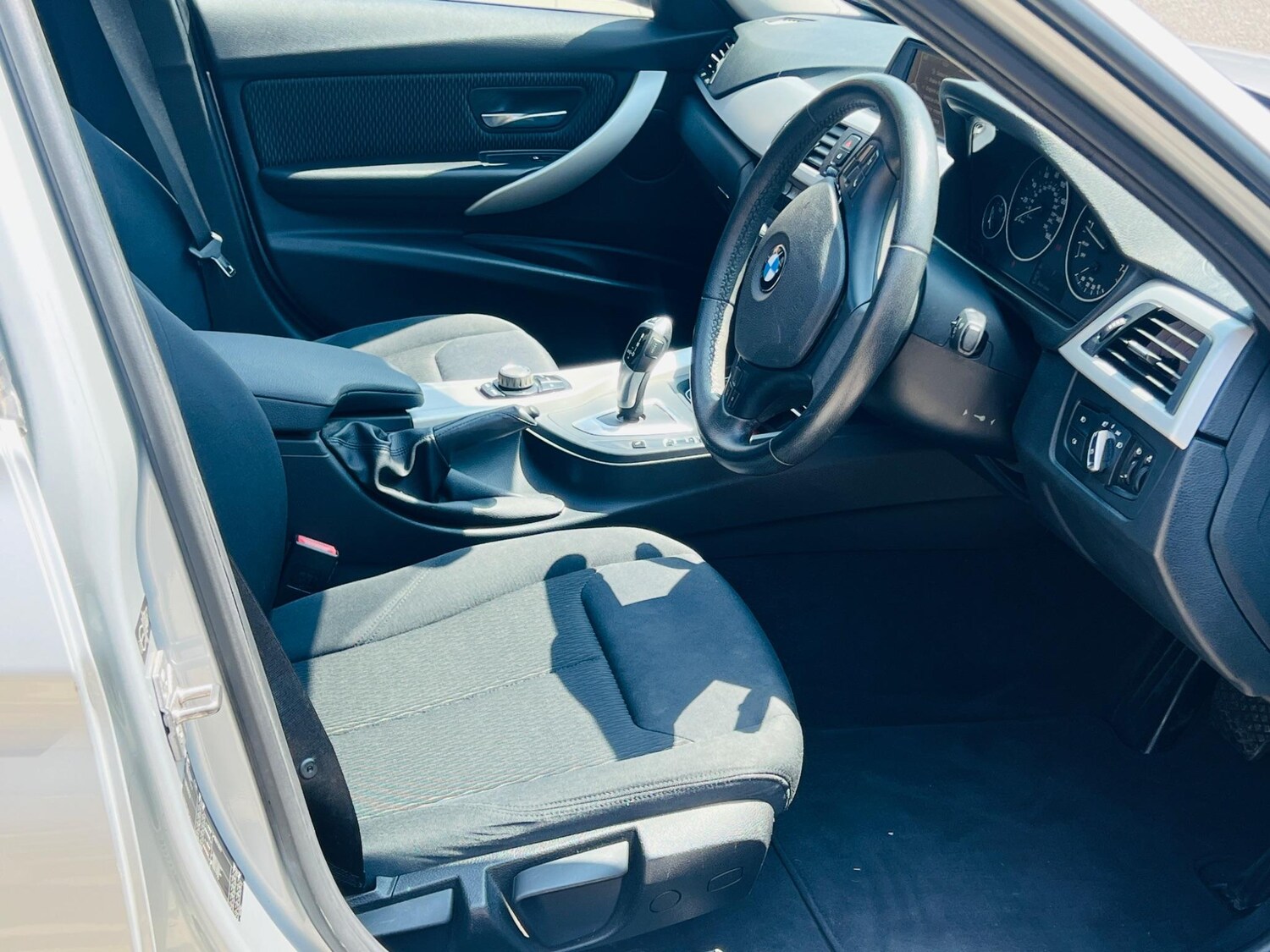 Used BMW 3 Series 2013 for sale - 76486828: Photo 38