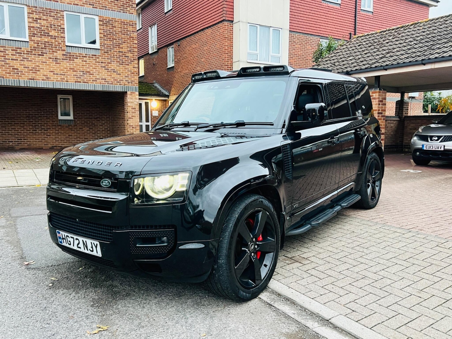 Used Land Rover Defender 2022 for sale - 76486814: Photo 14