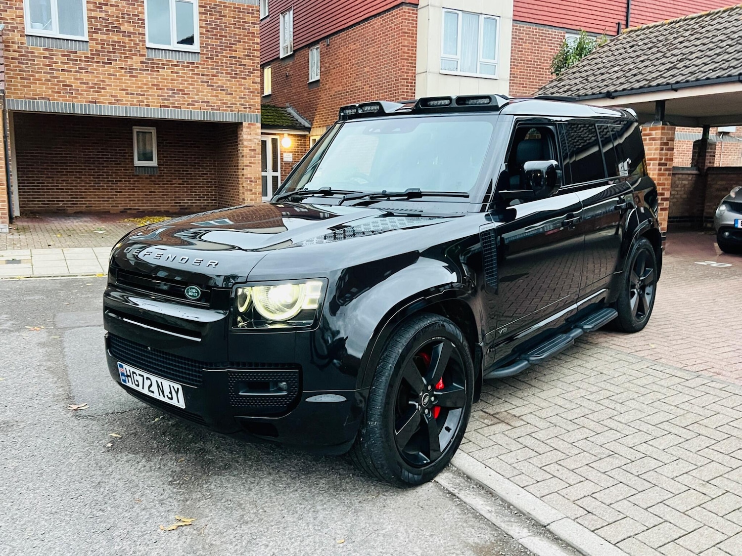 Used Land Rover Defender 2022 for sale - 76486814: Photo 15