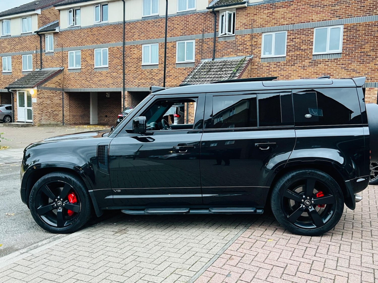 Used Land Rover Defender 2022 for sale - 76486814: Photo 23