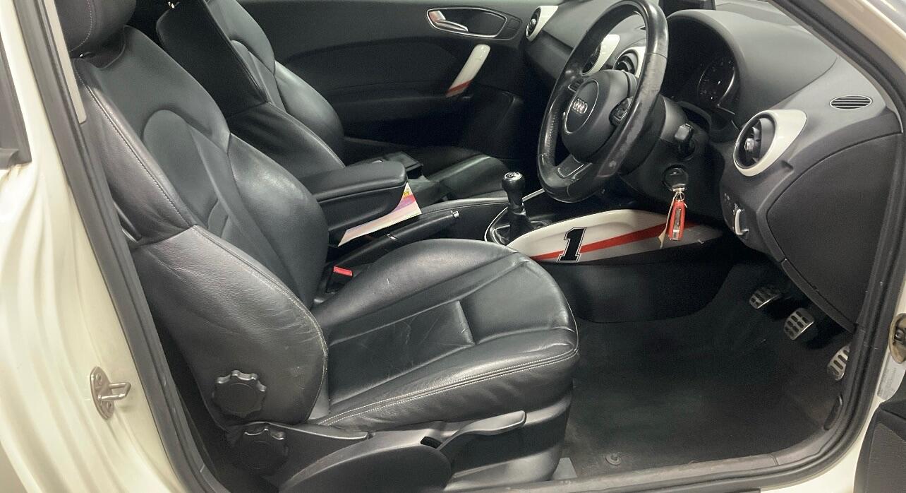 Used Audi A1 2011 for sale - 76645781: Photo 9