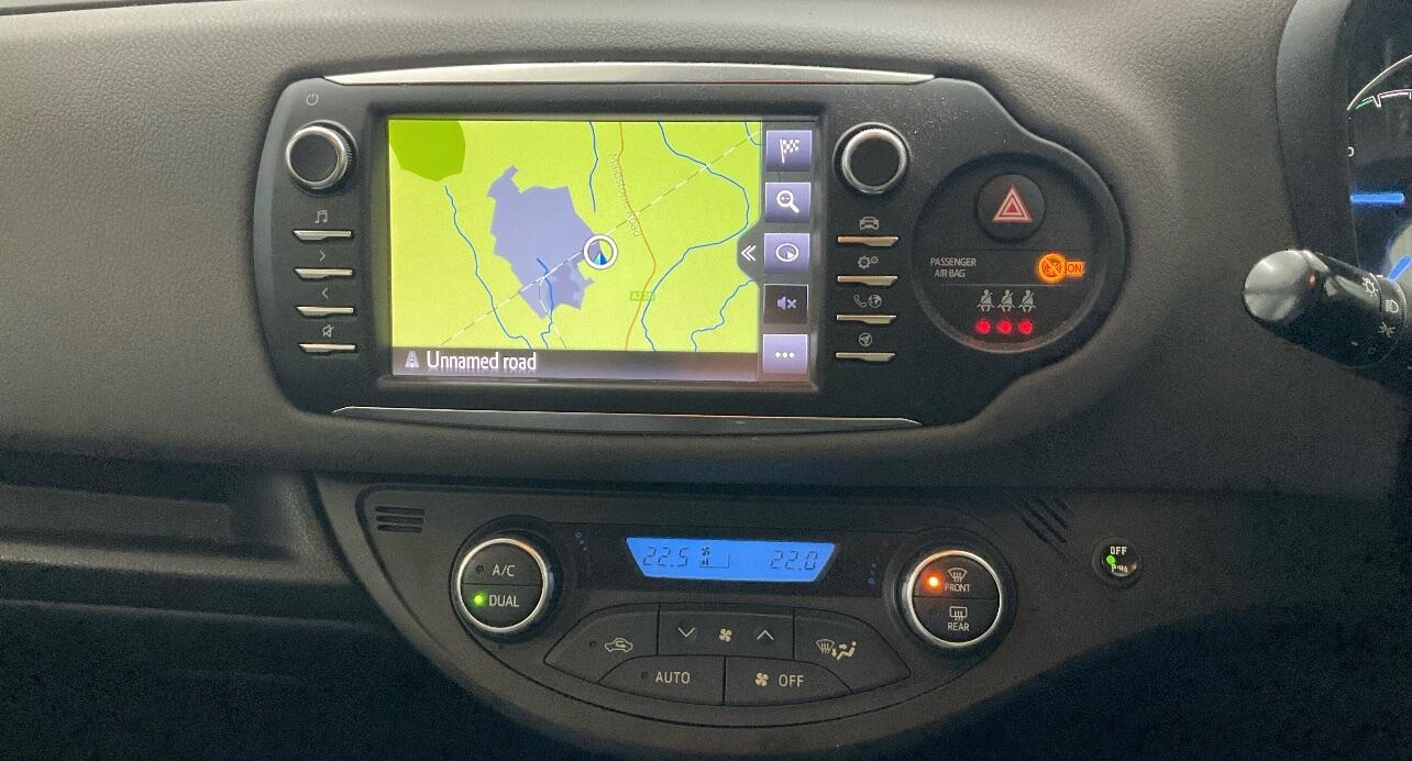 Used Toyota Yaris 2018 for sale - 76485788: Photo 9