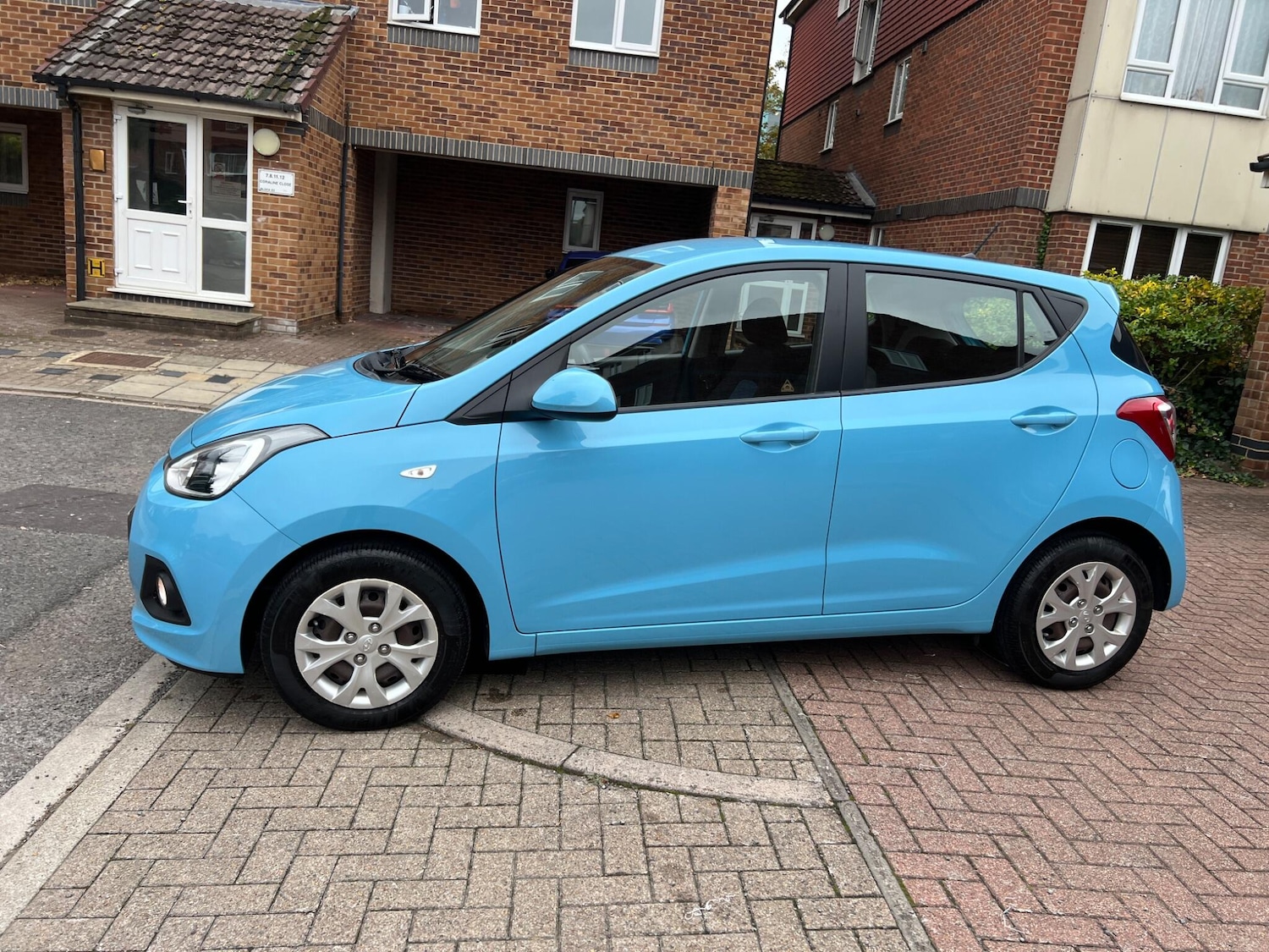 Used Hyundai i10 2014 for sale - 76486842: Photo 15