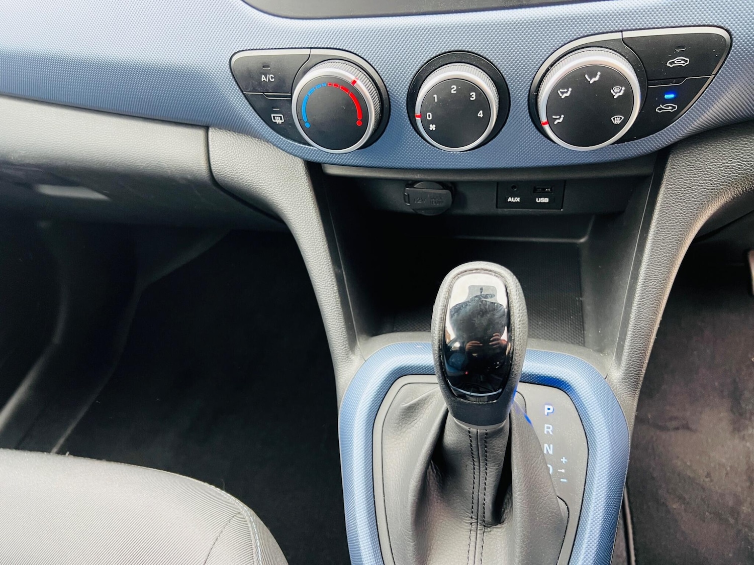 Used Hyundai i10 2014 for sale - 76486842: Photo 23