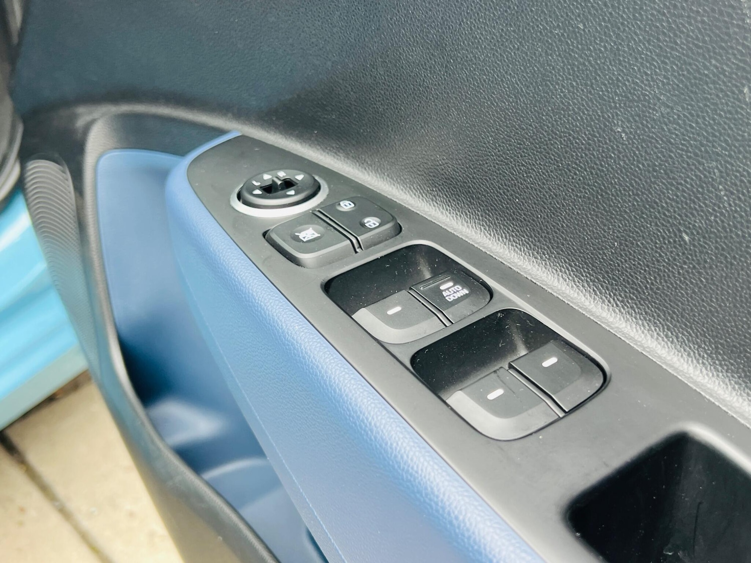 Used Hyundai i10 2014 for sale - 76486842: Photo 30