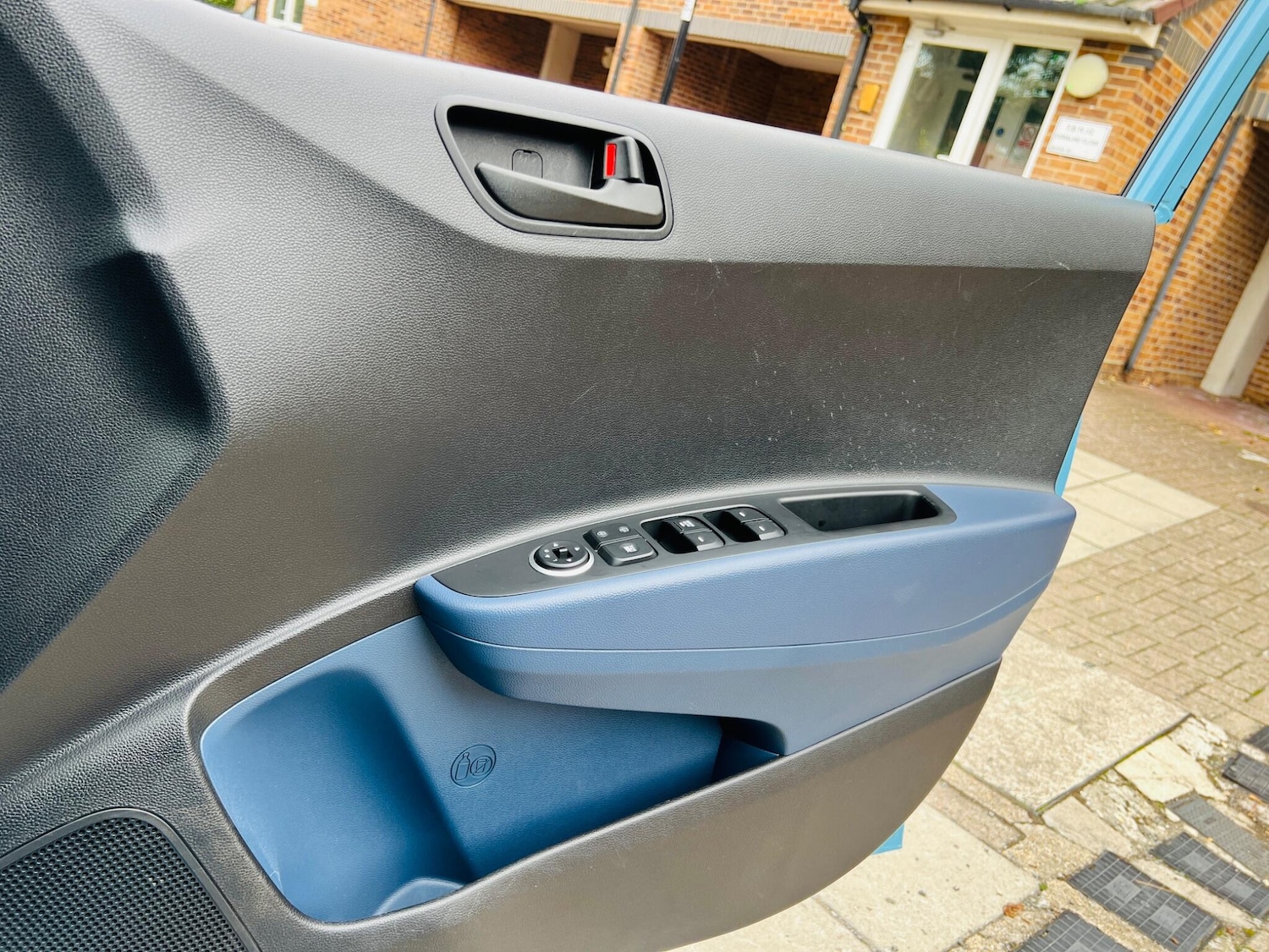 Used Hyundai i10 2014 for sale - 76486842: Photo 31