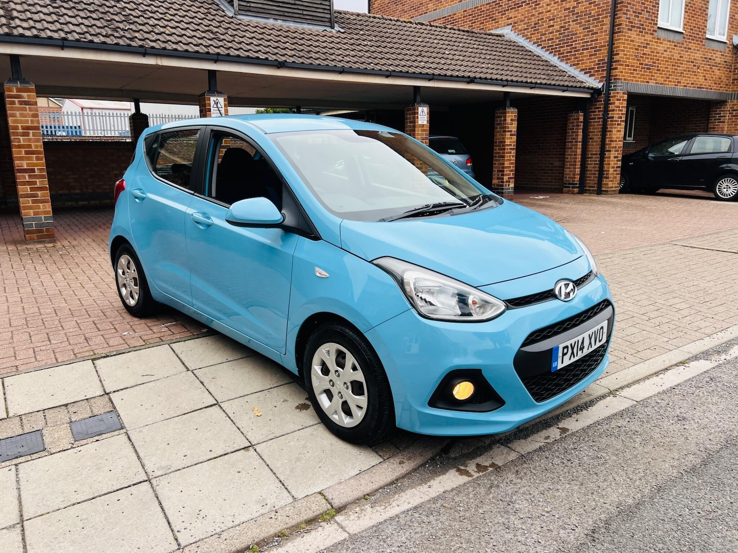 Used Hyundai i10 2014 for sale - 76486842: Photo 7