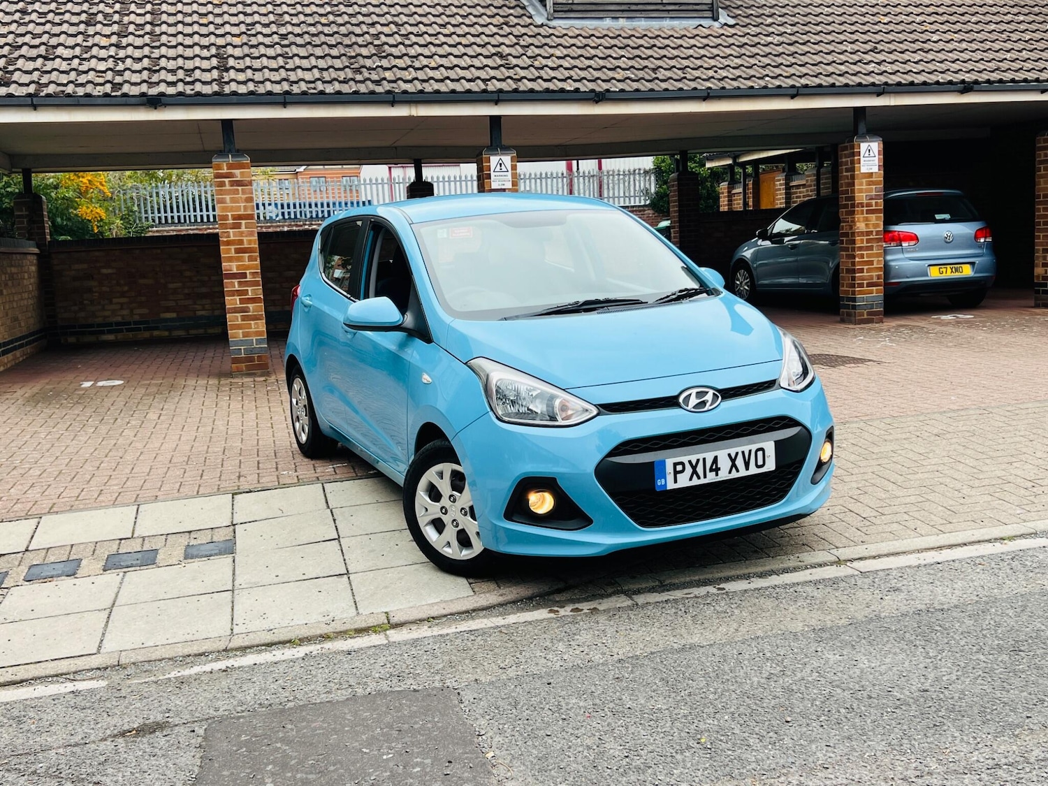 Used Hyundai i10 2014 for sale - 76486842: Photo 8