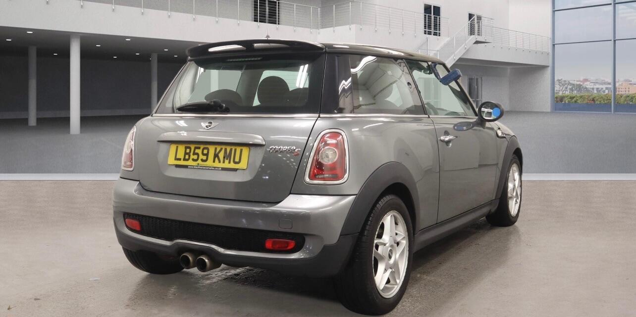 Used MINI Hatch 2009 for sale - 76935805: Photo 4