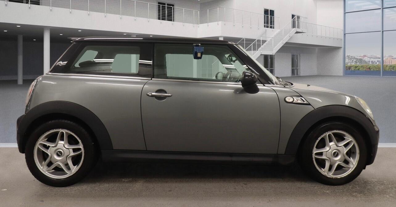 Used MINI Hatch 2009 for sale - 76935805: Photo 5