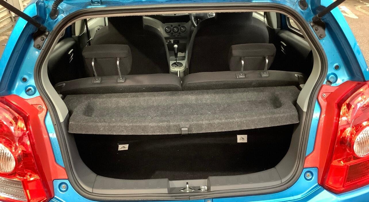 Used Nissan Pixo 2010 for sale - 77074610: Photo 7