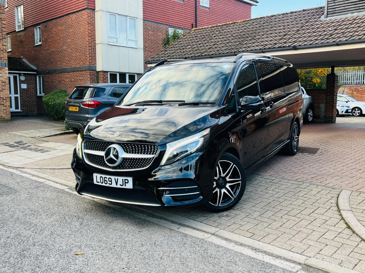 Used Mercedes-Benz V-Class 2019 for sale - 76486863: Photo 13