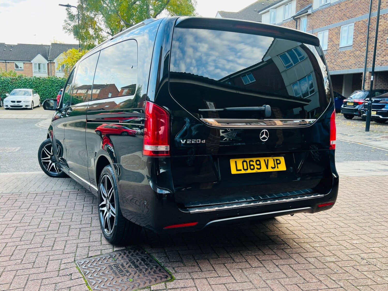 Used Mercedes-Benz V-Class 2019 for sale - 76486863: Photo 15