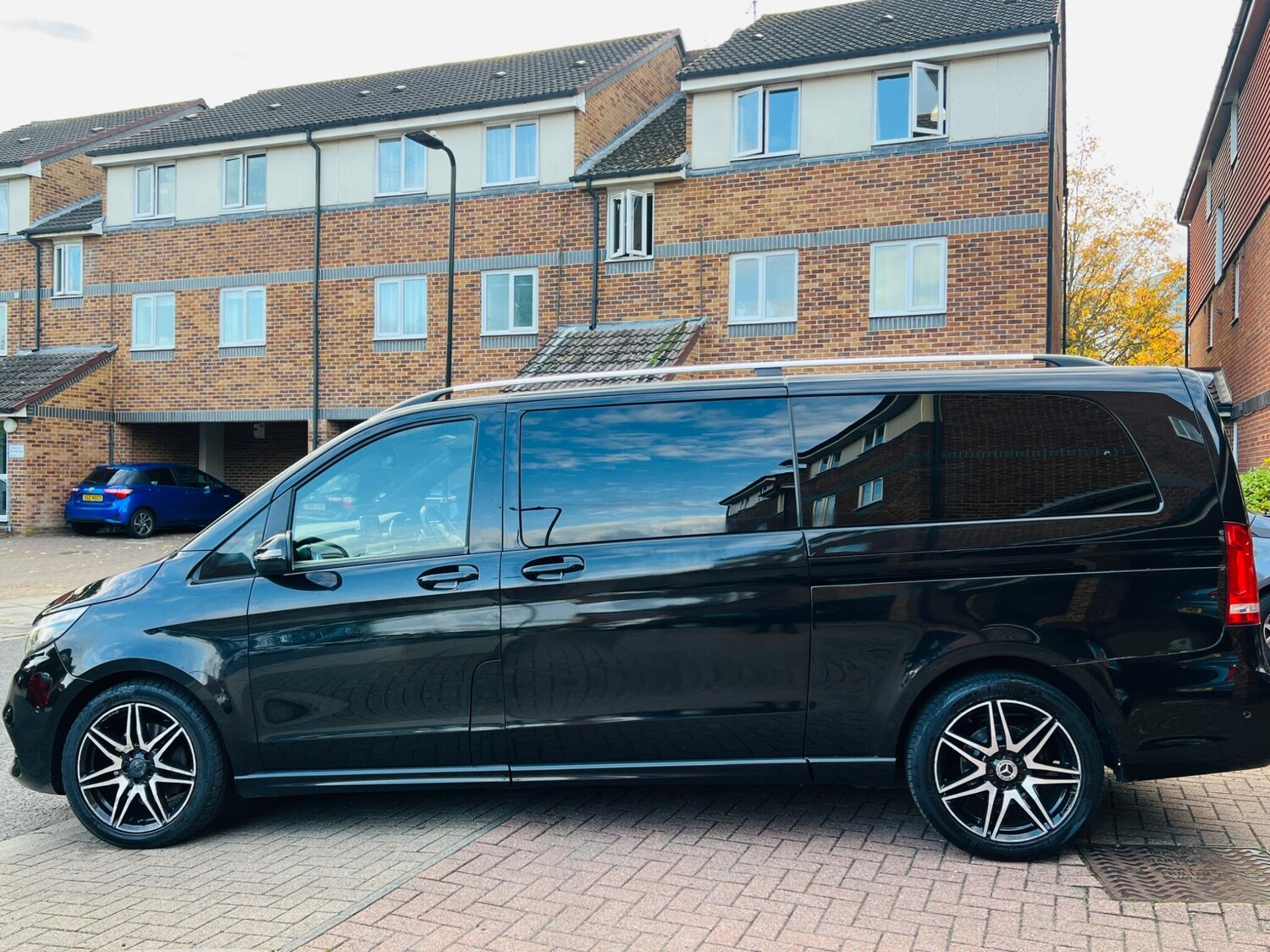 Used Mercedes-Benz V-Class 2019 for sale - 76486863: Photo 17