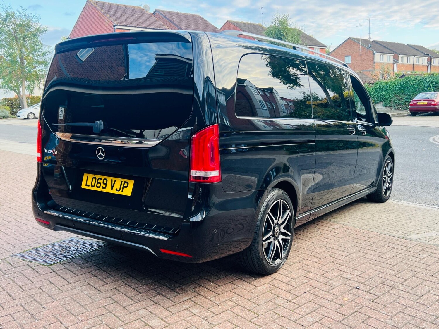 Used Mercedes-Benz V-Class 2019 for sale - 76486863: Photo 22