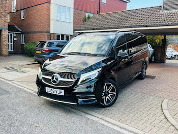 Used Mercedes-Benz V-Class 2019 for sale - 76486863: Photo