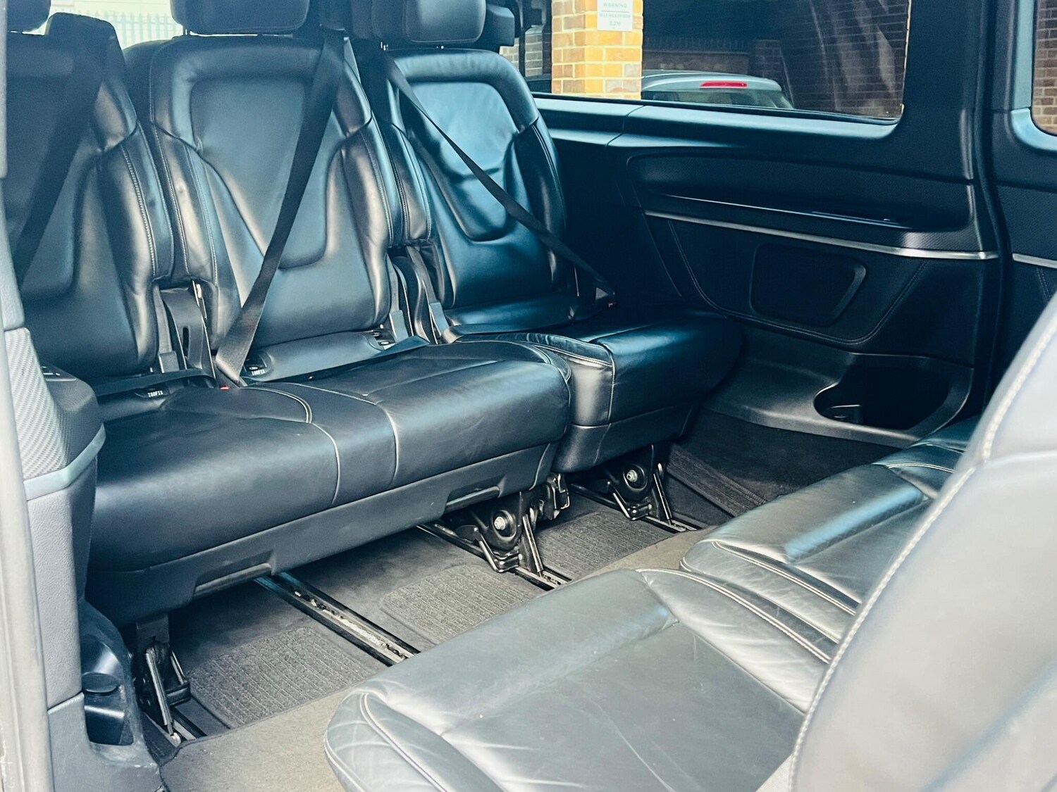 Used Mercedes-Benz V-Class 2019 for sale - 76486863: Photo 30