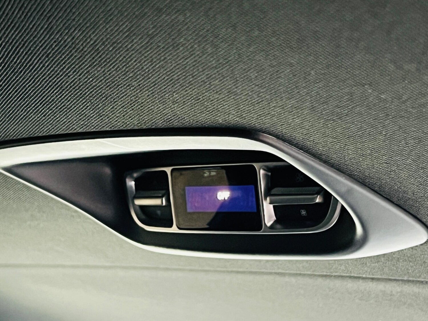 Used Mercedes-Benz V-Class 2019 for sale - 76486863: Photo 38